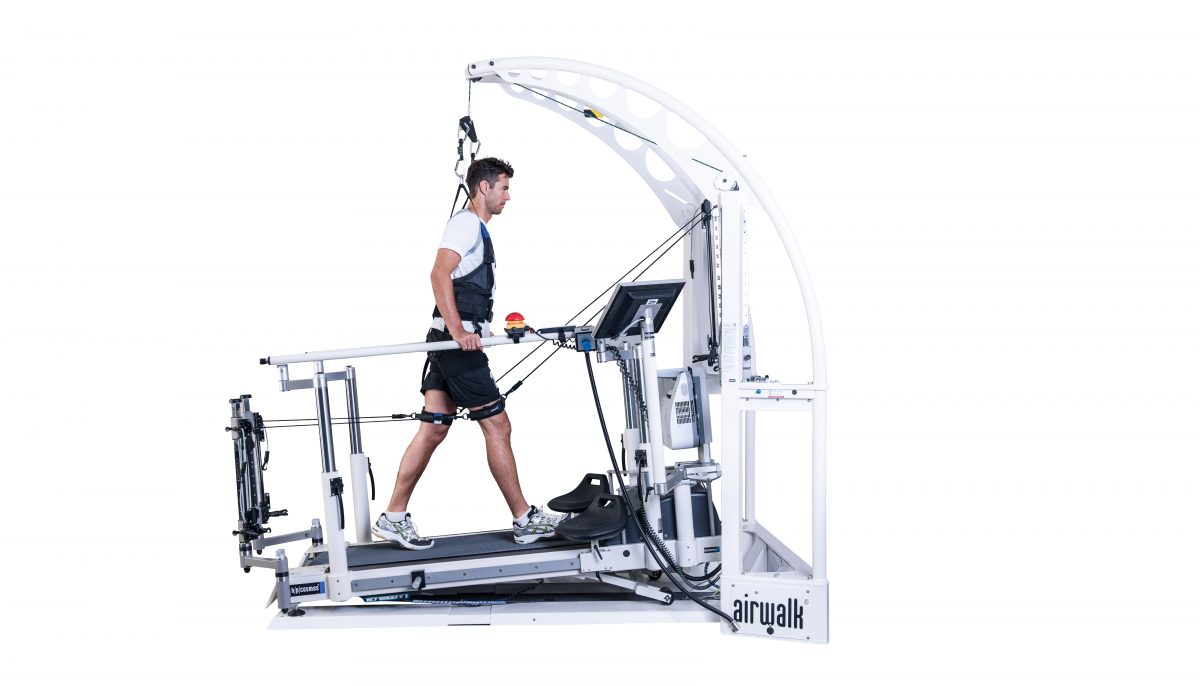 hpcosmos_locomotion_airwalk_ap_white_mw_rgb_1400x800